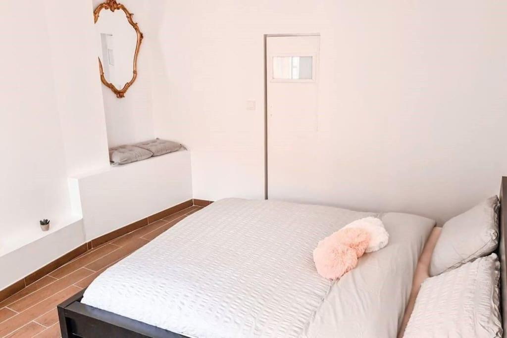 Douce Fragrance 4 Couchages Wifi Apartment Grasse Exterior photo