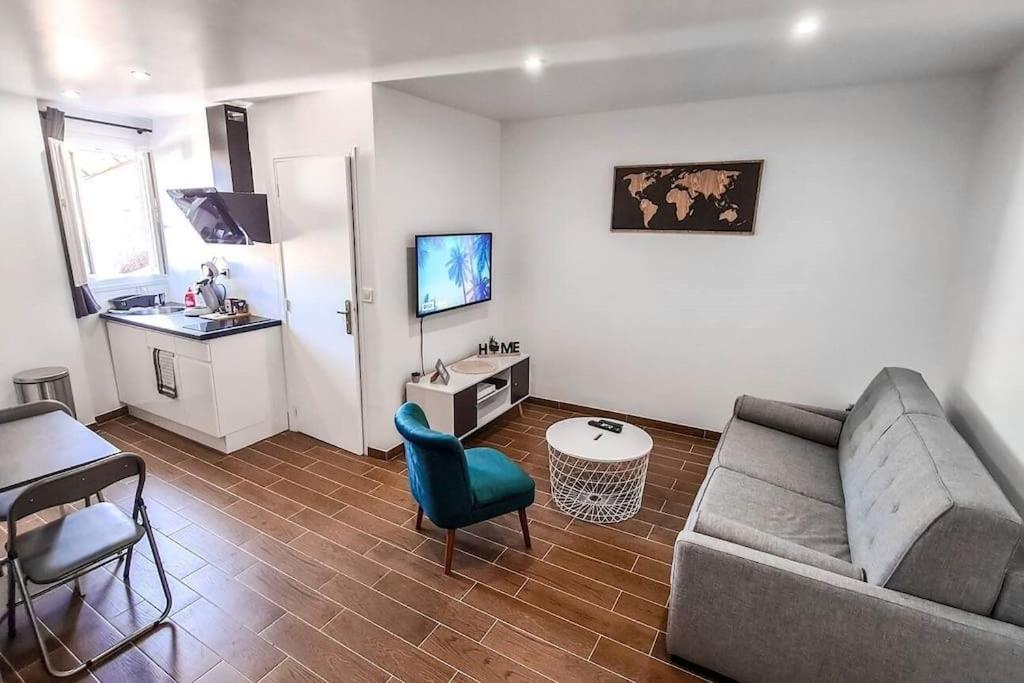 Douce Fragrance 4 Couchages Wifi Apartment Grasse Exterior photo